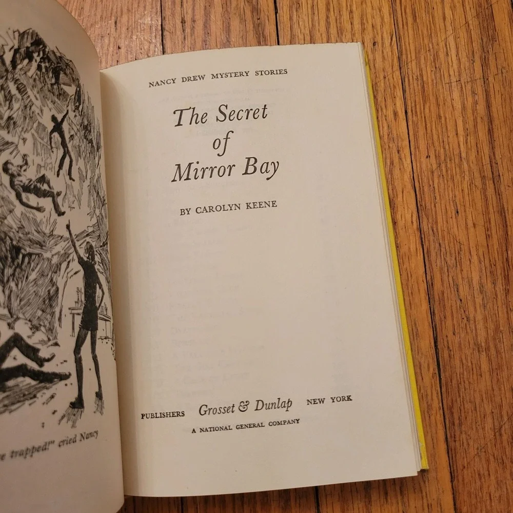 Grosset‎ Dunlap Nancy Drew Book 49 Secret of Mirror Bay 1972 Carolyn Keene Decor